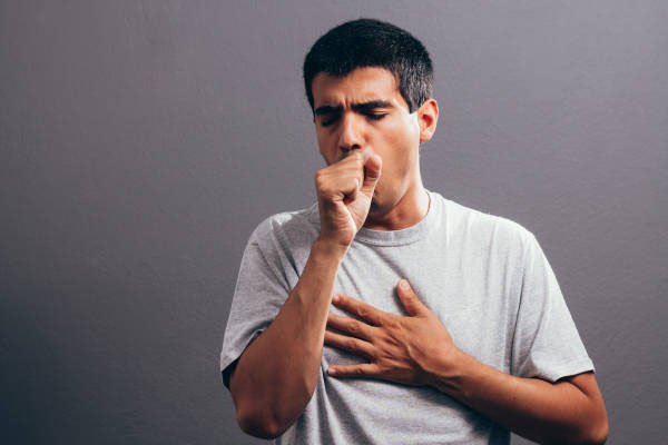 Dry Cough in Summer: Causes, Prevention, and Management 